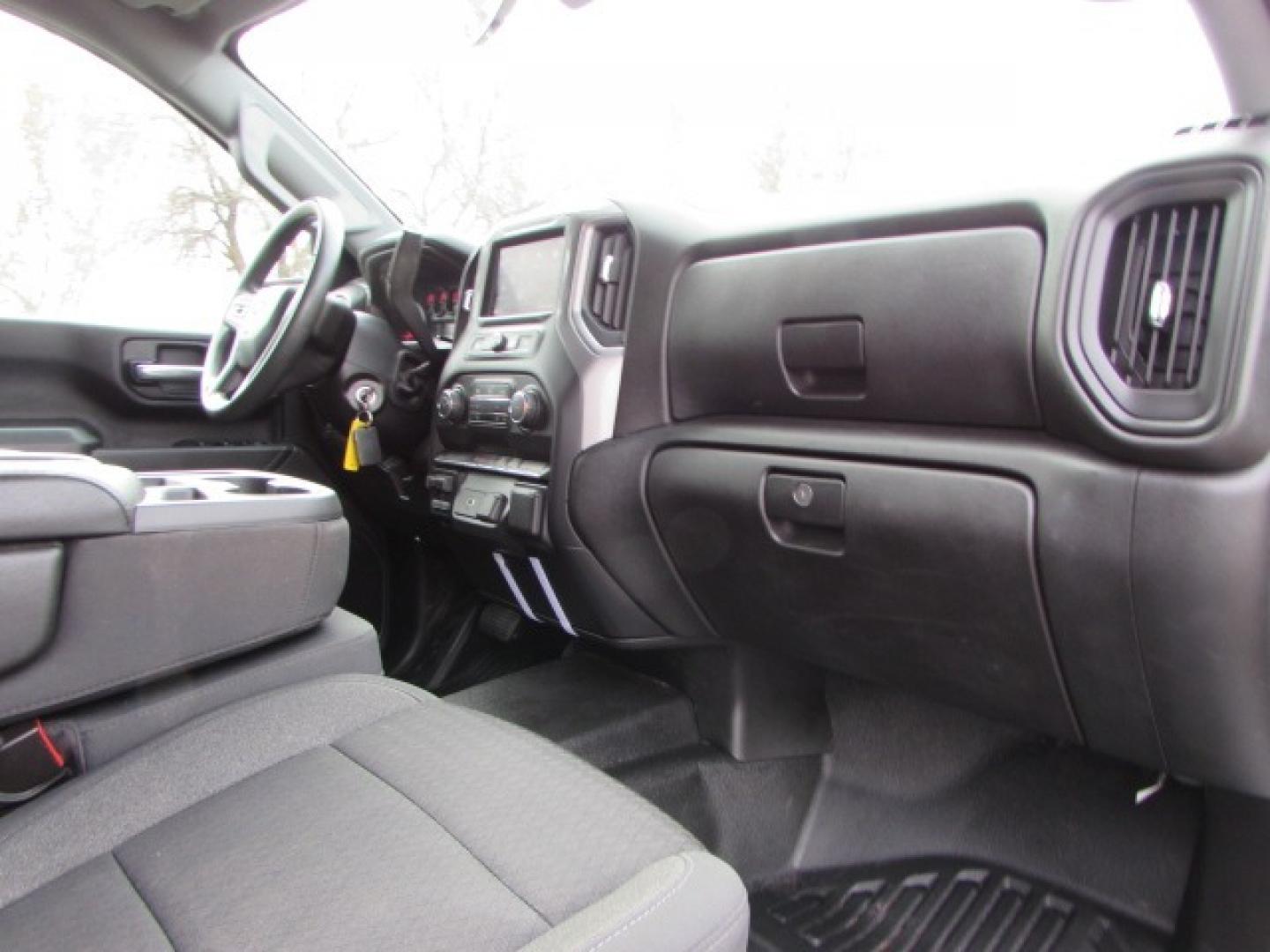 2020 White /Gray Chevrolet Silverado 2500HD Service Body Crew Cab 4WD (1GB1YLE78LF) with an 6.6L V8 OHV 16V Gasoline Engine engine, 6 speed automatic transmission, located at 4562 State Avenue, Billings, MT, 59101, (406) 896-9833, 45.769516, -108.526772 - 2020 Chevrolet Silverado 2500HD Crew Cab 4WD - Service Body! 6.6L V8 OHV 16V Gasoline Engine - 6 speed automatic transmission - 4WD - 79,469 miles - One owner - Inspected and serviced - copy of the inspection and work performed provided - full vehicle history report Air conditioning - tilt ste - Photo#15